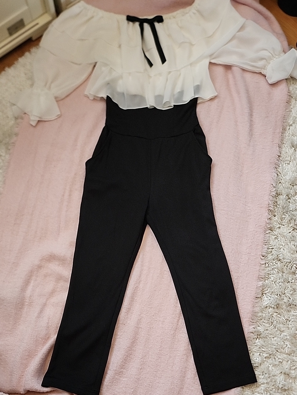 Black High-Waist Jumpsuit with White Off-Shoulder Ruffle Top Size S dr3